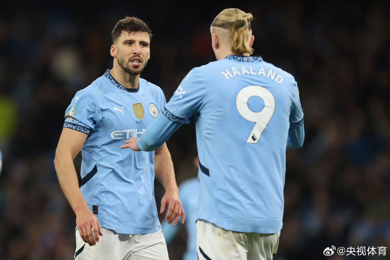 莱比锡红牛险胜英格兰，格列兹曼带队取胜