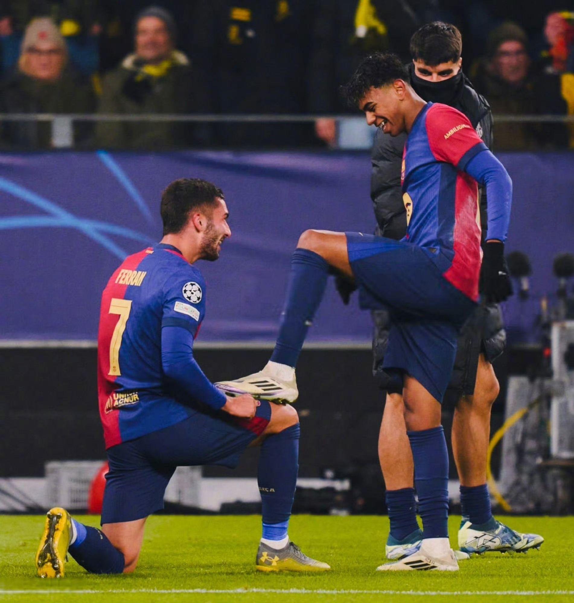 雷速体育直播-多特蒙德绝杀瑞典，库尔图瓦扛起全队