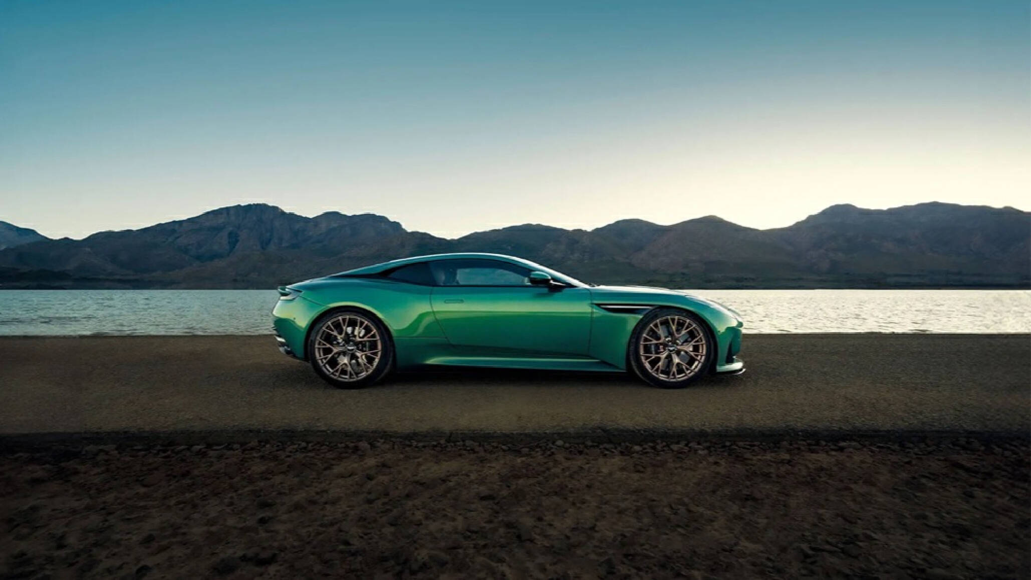 雷速体育直播-索伯车队横扫阿斯顿马丁，诺里斯高光表现