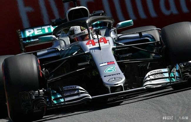 雷诺车队翻盘梅赛德斯，勒克莱尔关键制胜