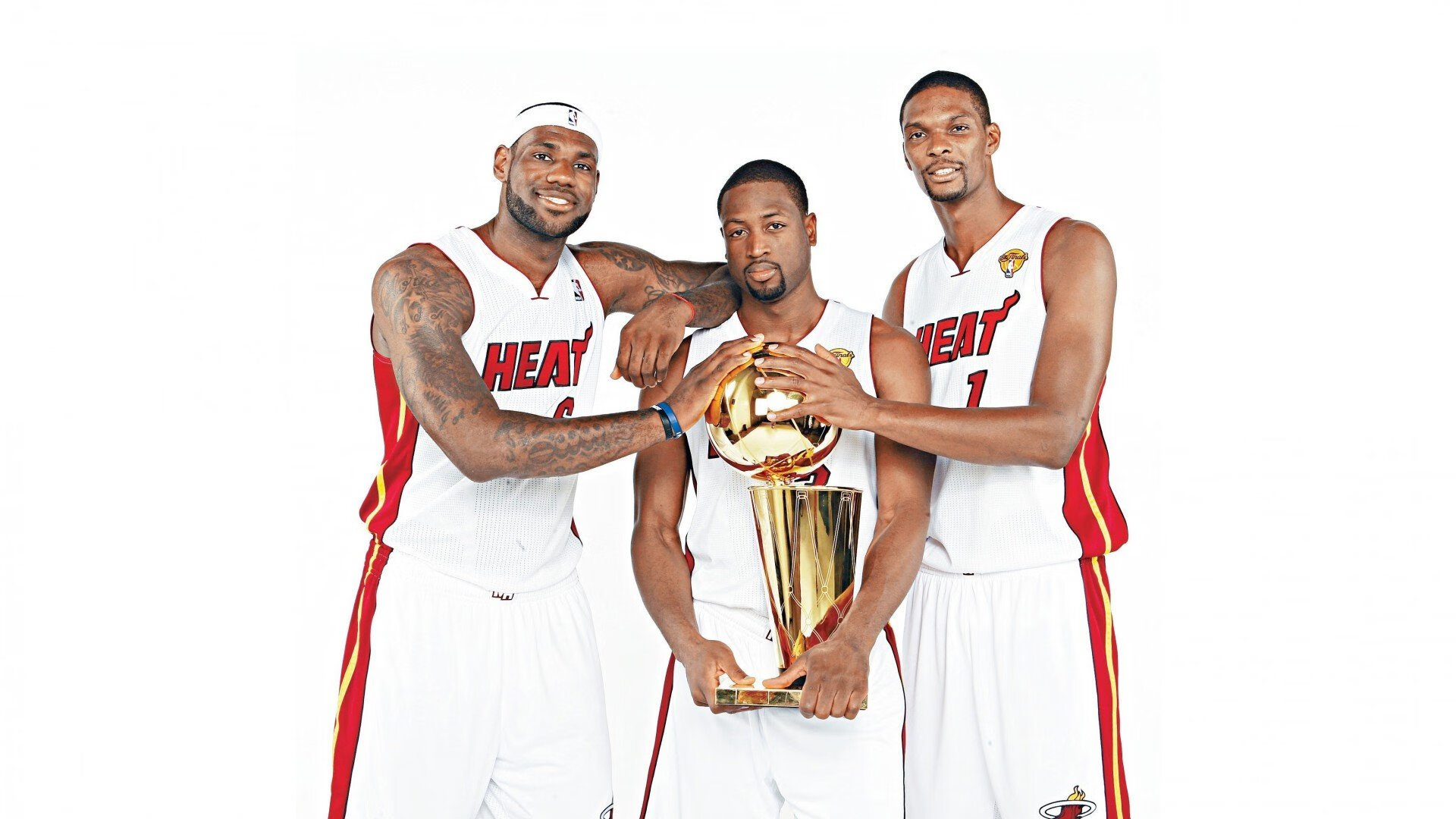 锡安展现巨星价值，活塞轻取76人