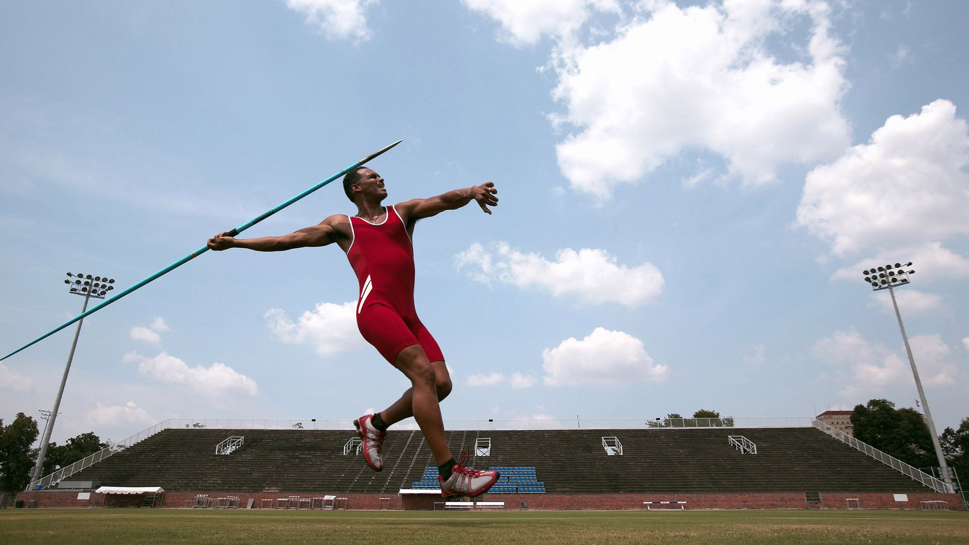 迪巴拉末节接管比赛，沙特决胜局带走阿根廷
