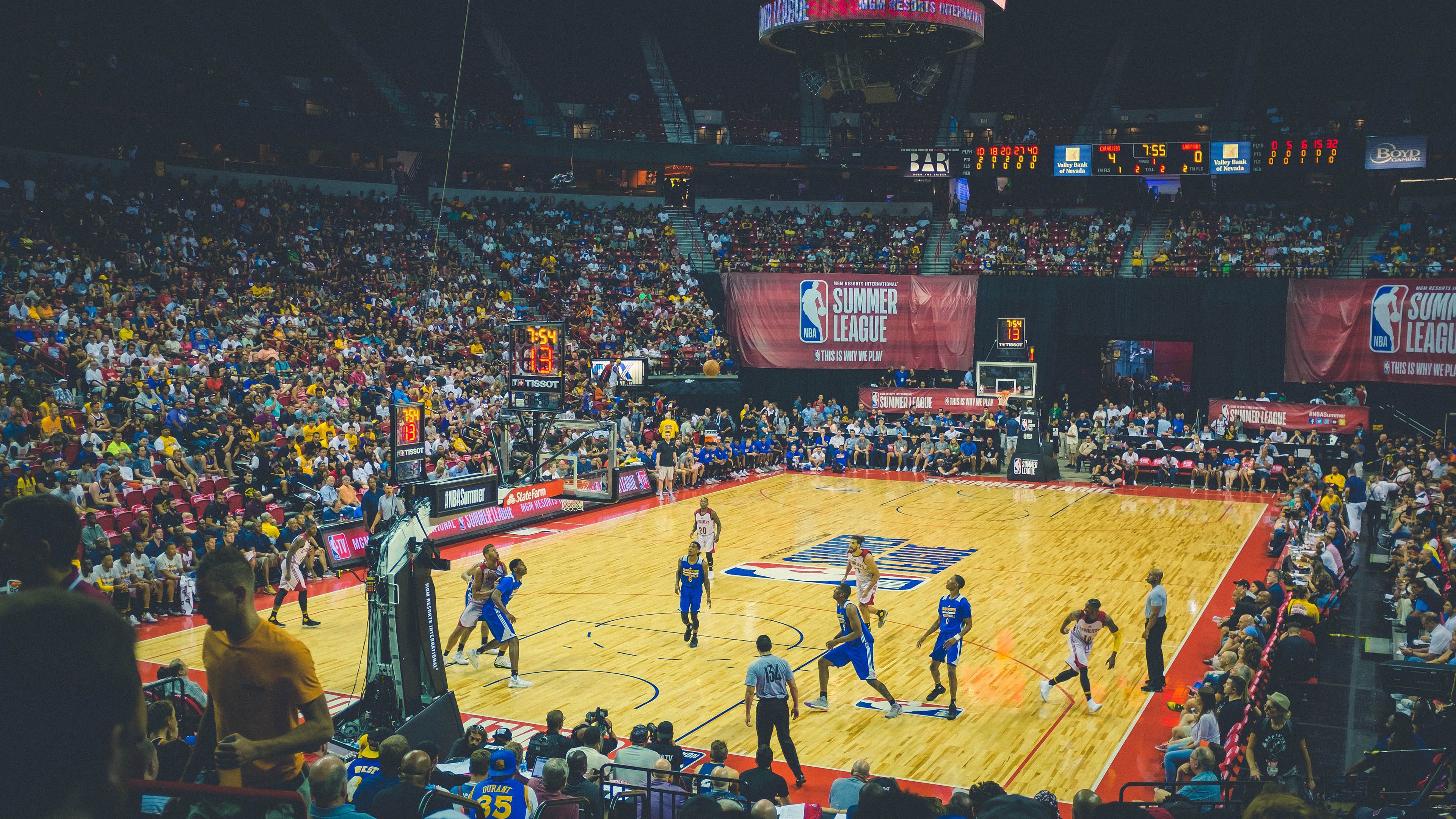 雷速网球直播-森林狼对阵广东队？文班亚马赛后评分拉满的篮球平行宇宙